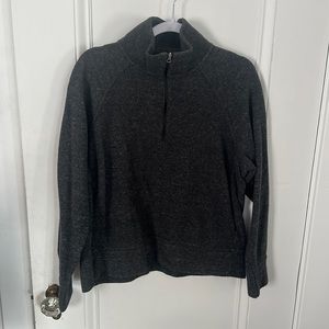 NWOT Nike women’s heather black/gray quarter zip sweater size medium
